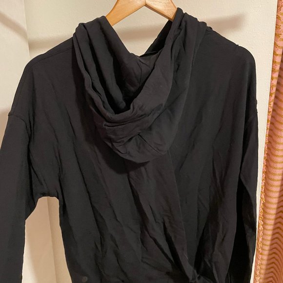 Lululemon Athletica Open Back Hoodie Black Size M - Picture 2 of 3
